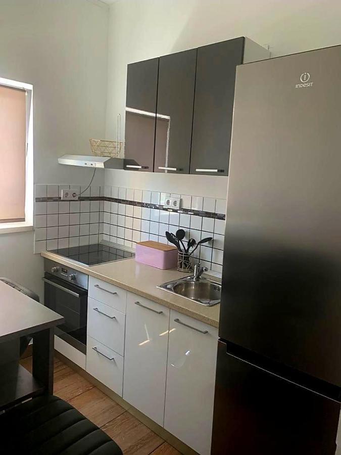 Studio Apartmant Leona With Parking Place Split Exteriör bild