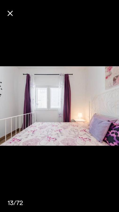 Studio Apartmant Leona With Parking Place Split Exteriör bild